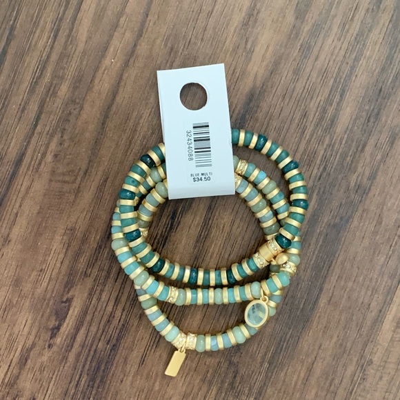 Loft festive stretch bracelet set - Picture 7 of 11